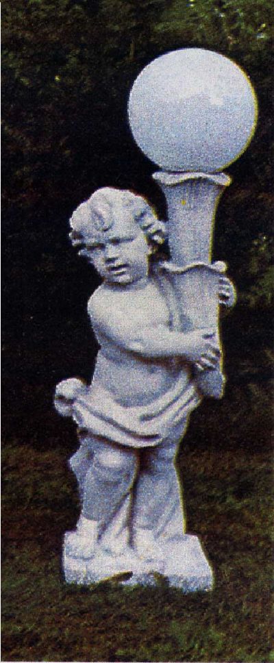 Putto porta lampada